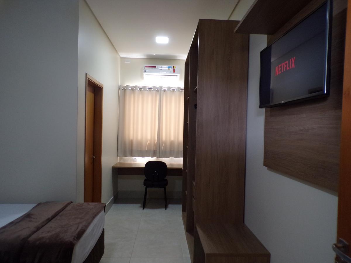 Hotel Hospeda Marília Exteriör bild
