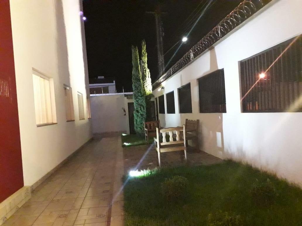 Hotel Hospeda Marília Exteriör bild